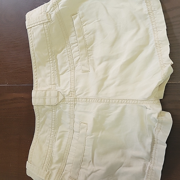 Express Khaki Shorts Sz 6 - Picture 4 of 4